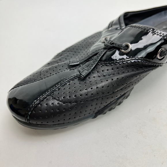 COLE HAAN G Series Black Perforated Genuine Patent Leather Mules Loafers sz 6 B - Picture 7 of 16